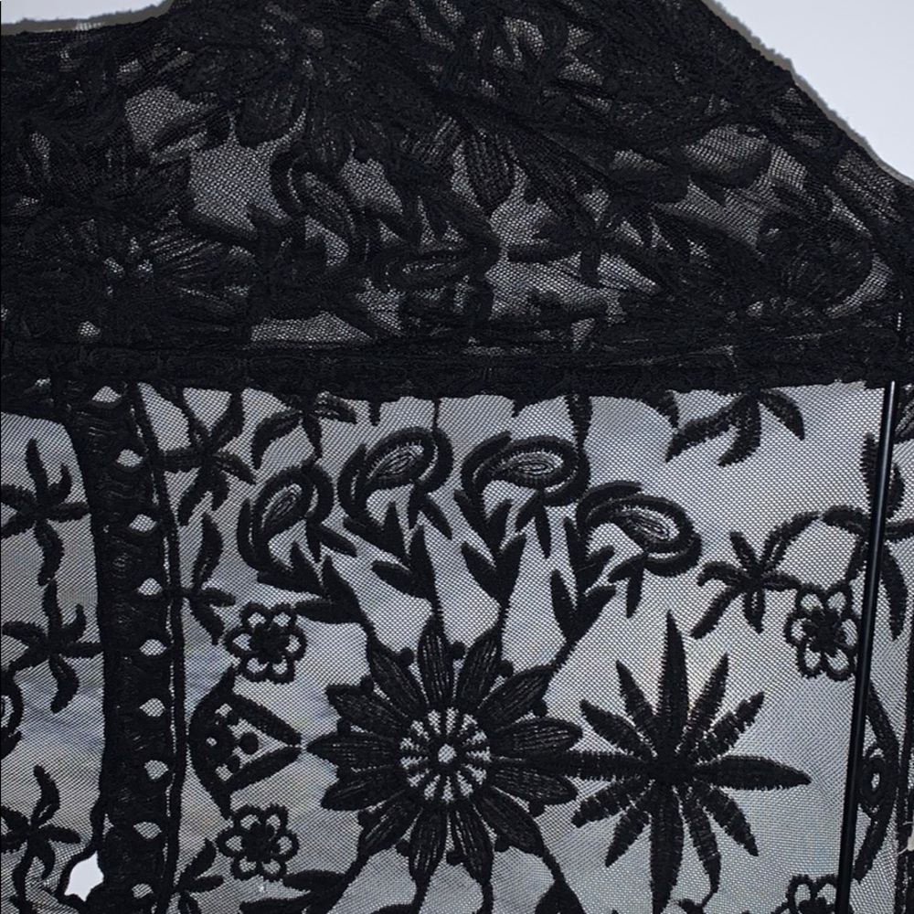 Kimono - Picture 2 of 2